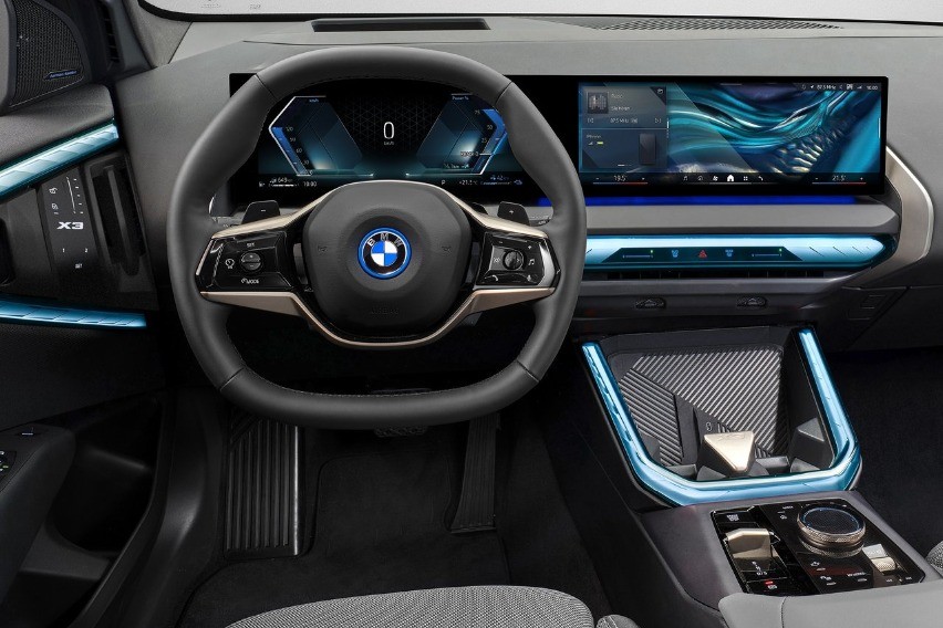 2025 BMW X3 interior