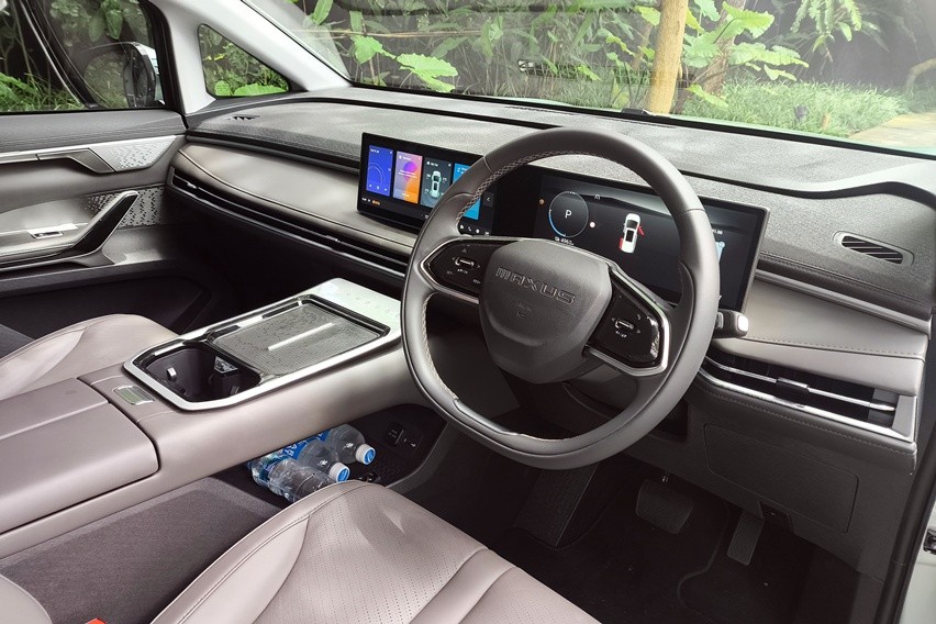 Maxus Mifa 7