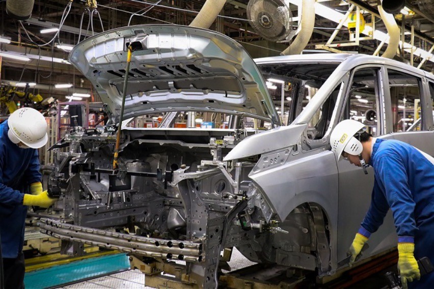 Nissan Green Steel