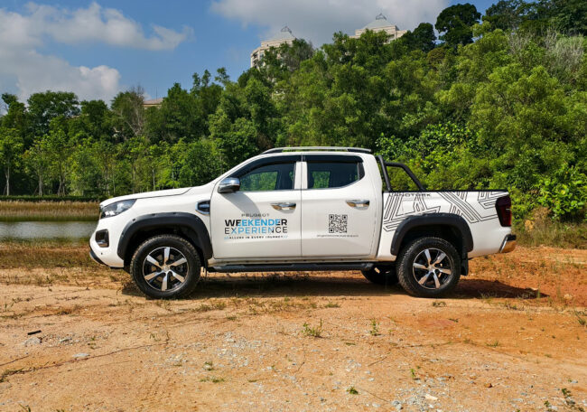 Peugeot Landtrek off-road features 4x4
