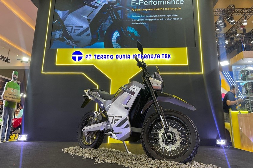 United Kenalkan RX6000 di IIMS 2025, Motor Listrik dengan Kemampuan di 2 Alam