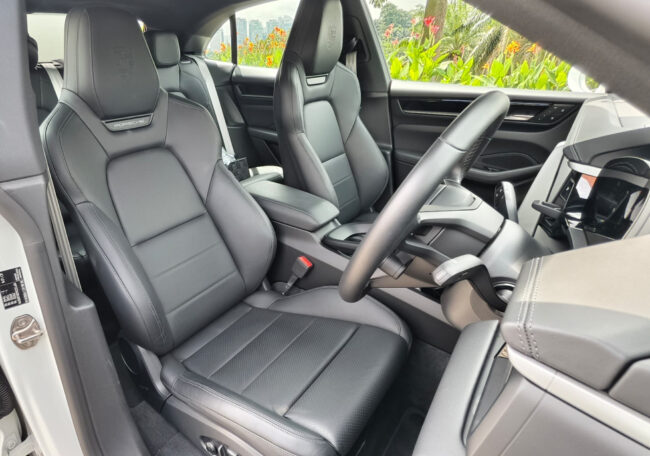 Porsche Macan 4 seats Malaysia