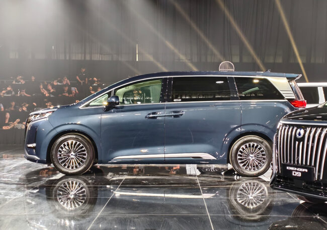 Denza D9 blue colour Malaysia