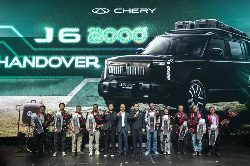Handover Chery J6