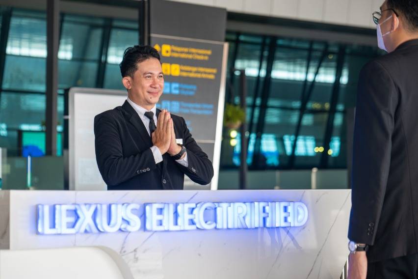 Lexus Aero Concierge Kembali Memberikan Privilege untuk Pelanggan Lexus Aero Concierge Kembali Memberikan Privilege untuk Pelanggan