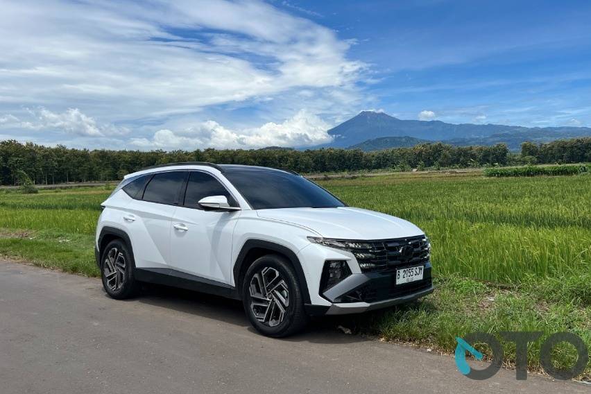 Road Test Hyundai Tucson 1.6T-GDi HEV: Seperti Nyetir EV! Road Test Hyundai Tucson 1.6T-GDi HEV: Seperti Nyetir EV!