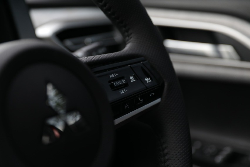 Mitsubishi Xforce Diamond Sense