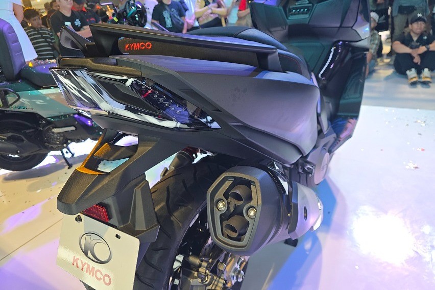 Kymco AK 575 Premium