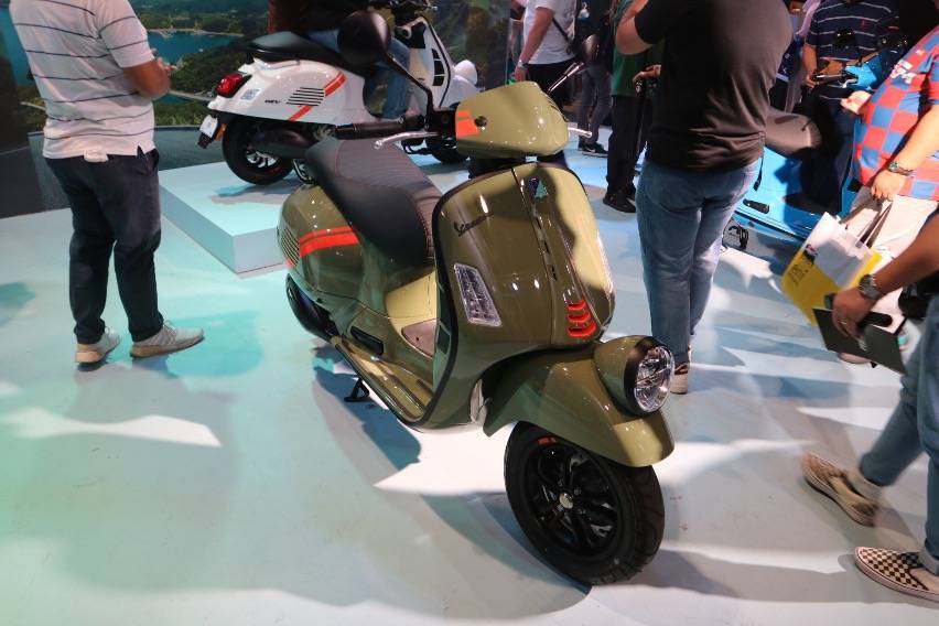 Vespa GTV 300