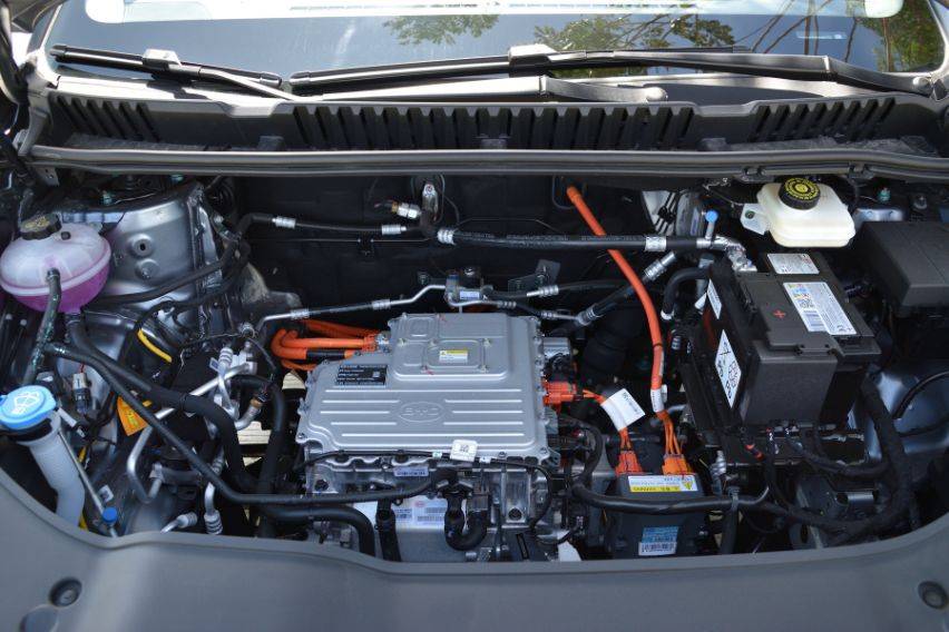 BYD eMAX 7