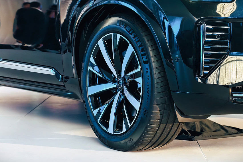 2025 Volvo XC90 facelift wheels 