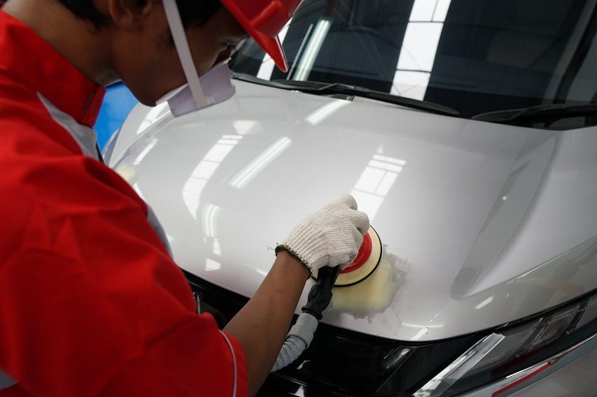 bodi dan cat Mitsubishi