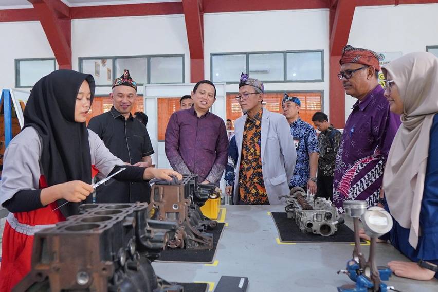 Peresmian Daihatsu National Dojo Manufacturing Center di SMK Al Mufti Subang