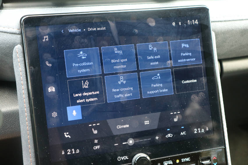 Lexus LBX