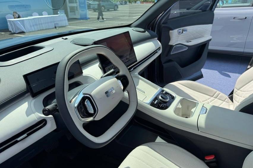 Geely Starship 7