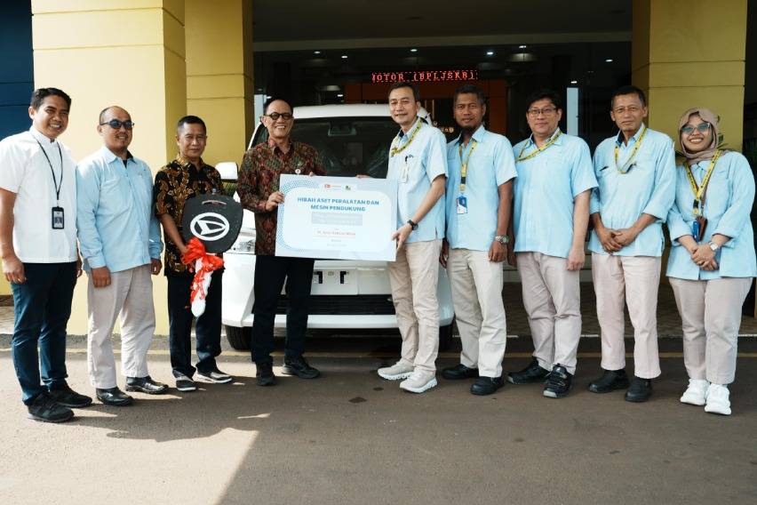Daihatsu Donasikan Gran Max untuk Balai Pengujian Kementerian Perhubungan Daihatsu Donasikan Gran Max untuk Balai Pengujian Kementerian Perhubungan