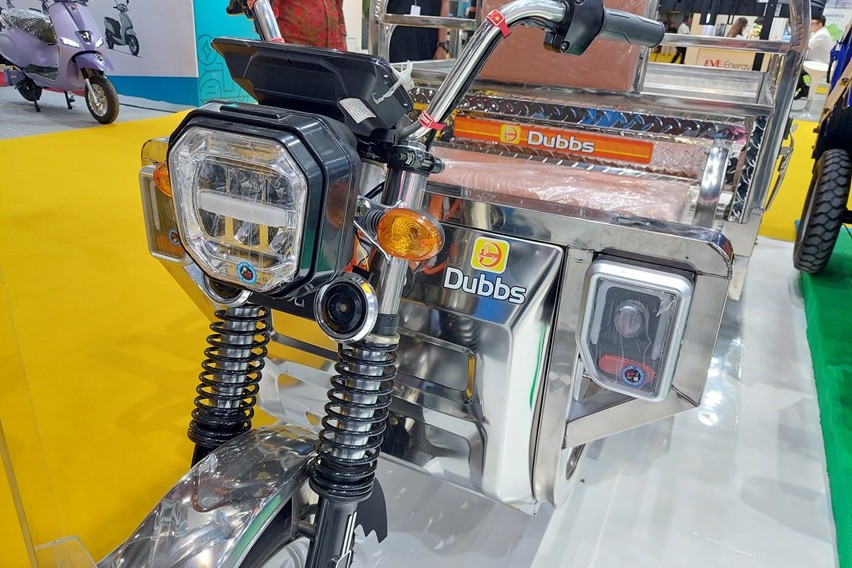 Motor roda tiga Dubbs di PEVS 2025