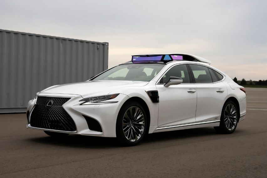 Toyota partners up with Waymo to accelerate self-driving tech development