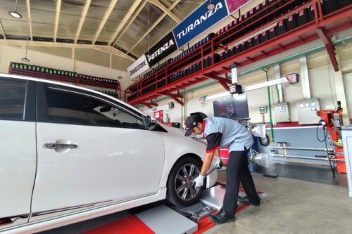 Persiapan Road Trip Liburan Sekolah: Cek Empat Sektor Ban Mobil Demi Keselamatan