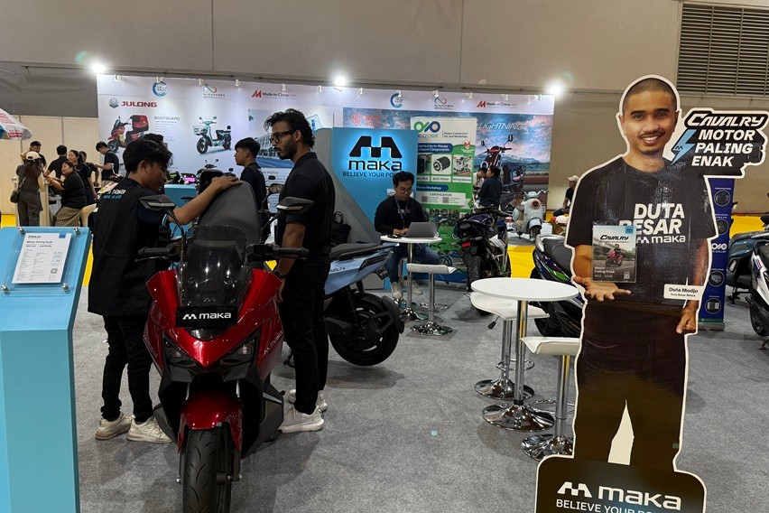 Promo Maka Motors di PEVS 2025