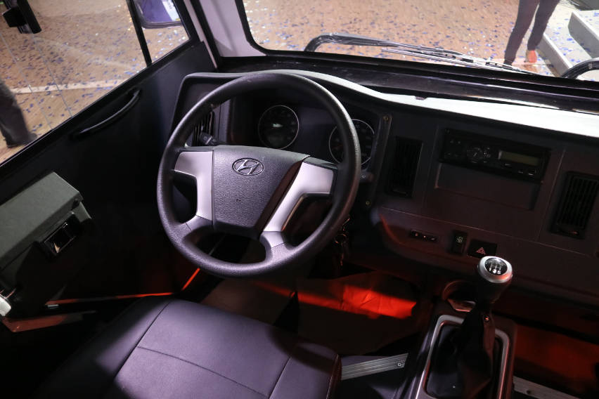 HARI Cab