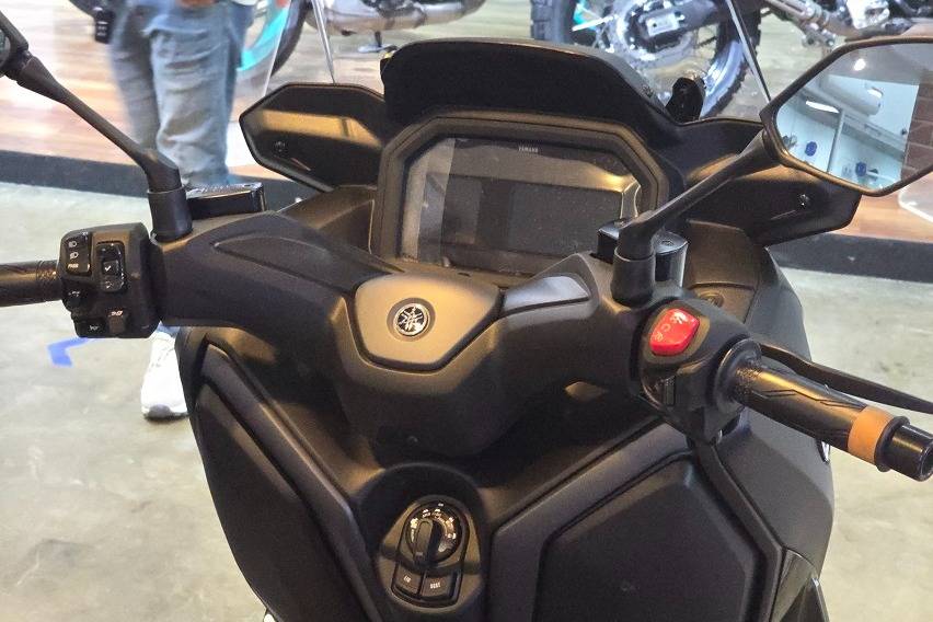 2025 Yamaha XMAX