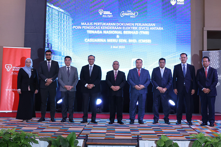 TENAGA NASIONAL  BERHAD fast ev chargers in Ipoh, Perak