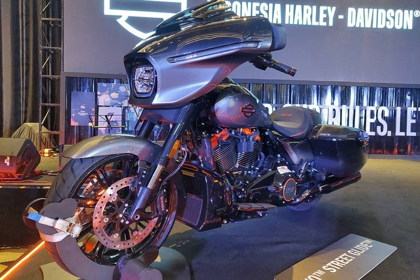 CVO Street Glide