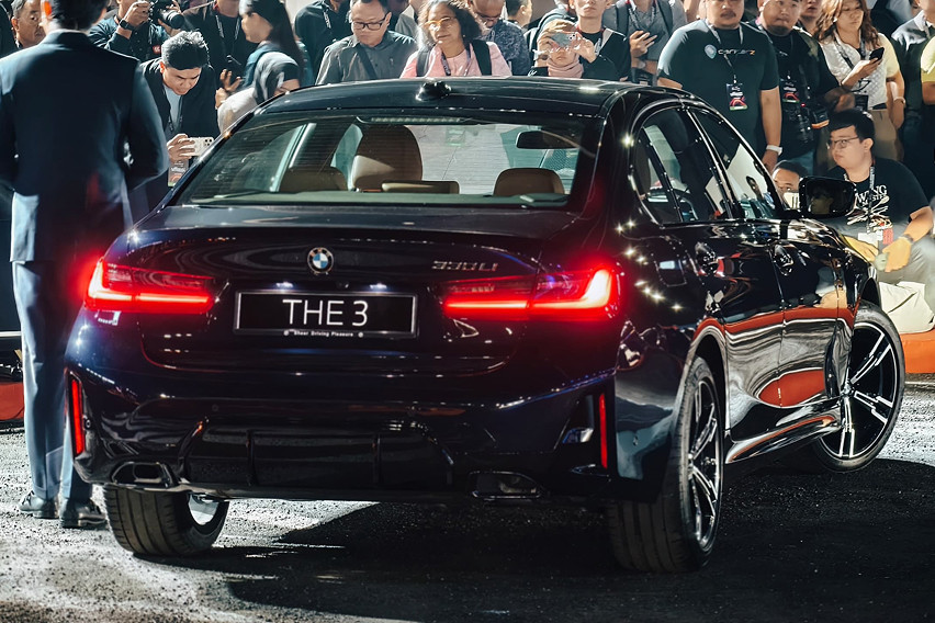 2025 BMW 330Li M Sport rear