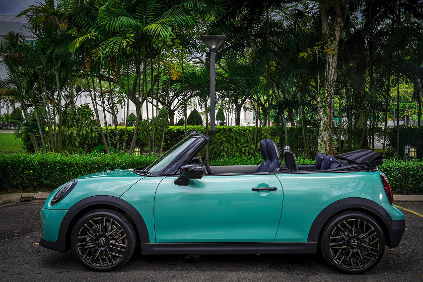 new Mini Cooper Convertible