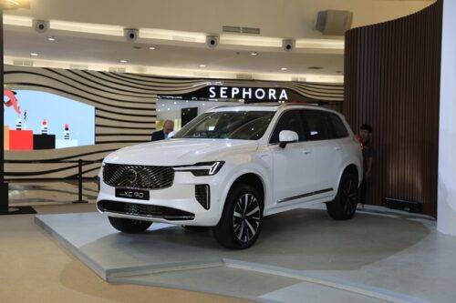Impresi Volvo XC90 Facelift: SUV Premium Plug-in Hybrid, Fitur Keselamatan Lengkap dan Kabin Super Mewah Impresi Volvo XC90 Facelift: SUV Premium Plug-in Hybrid, Fitur Keselamatan Lengkap dan Kabin Super Mewah