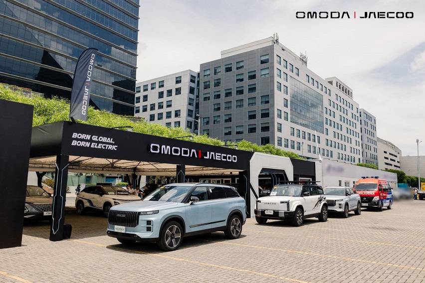 Jaecoo J7 SHS up for test drives at 2025 AFSTDF