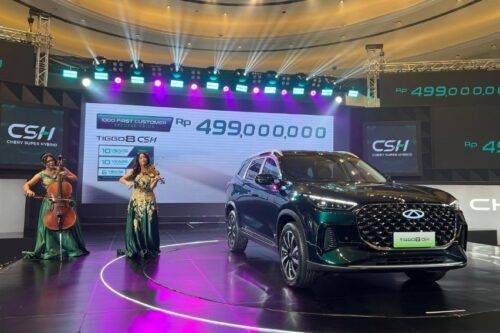 Chery Indonesia Rilis Tiggo 8 CSH, Harganya Bikin Kaget! Chery Indonesia Rilis Tiggo 8 CSH, Harganya Bikin Kaget!