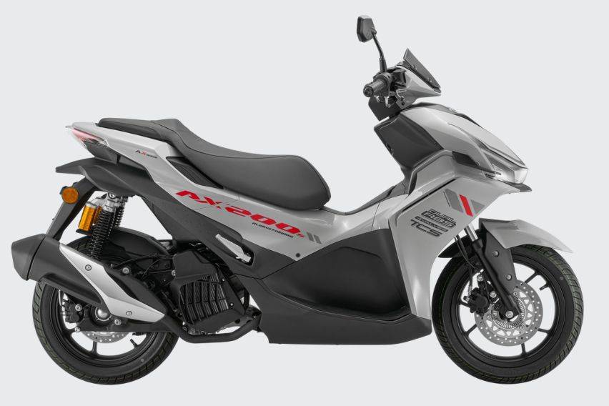 QJMotor AX200S side