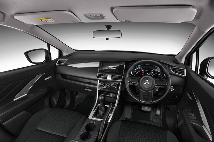 Mitsubishi Xpander interior