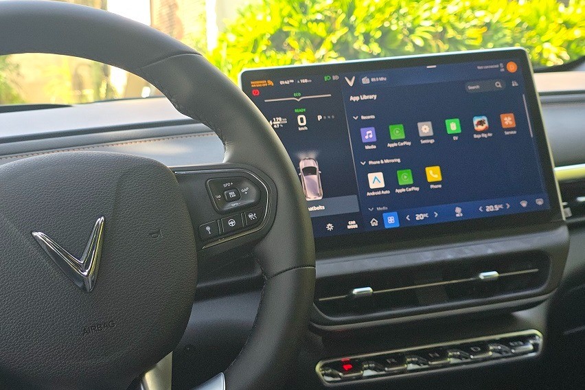 VinFast infotainment system