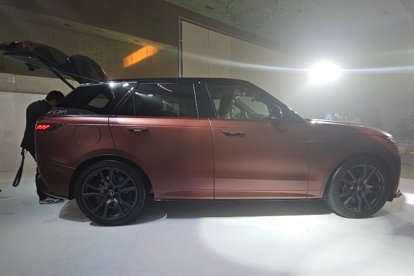 Land Rover Range Rover Sport SV Edition Two