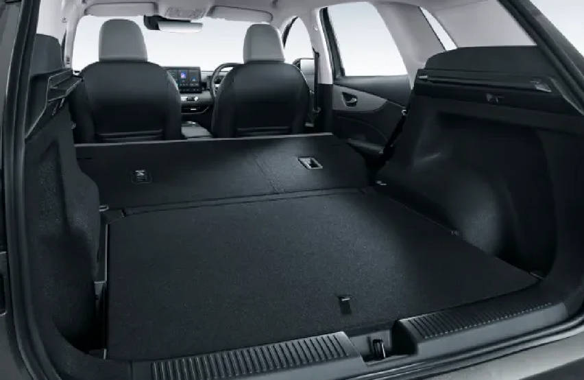MG S5 boot space