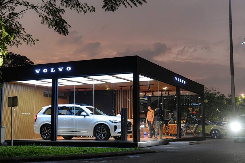 Volvo Hadirkan Pop-Up Store di Alam Sutera, XC90 Facelift Jadi Bintang Utama Volvo Hadirkan Pop-Up Store di Alam Sutera, XC90 Facelift Jadi Bintang Utama