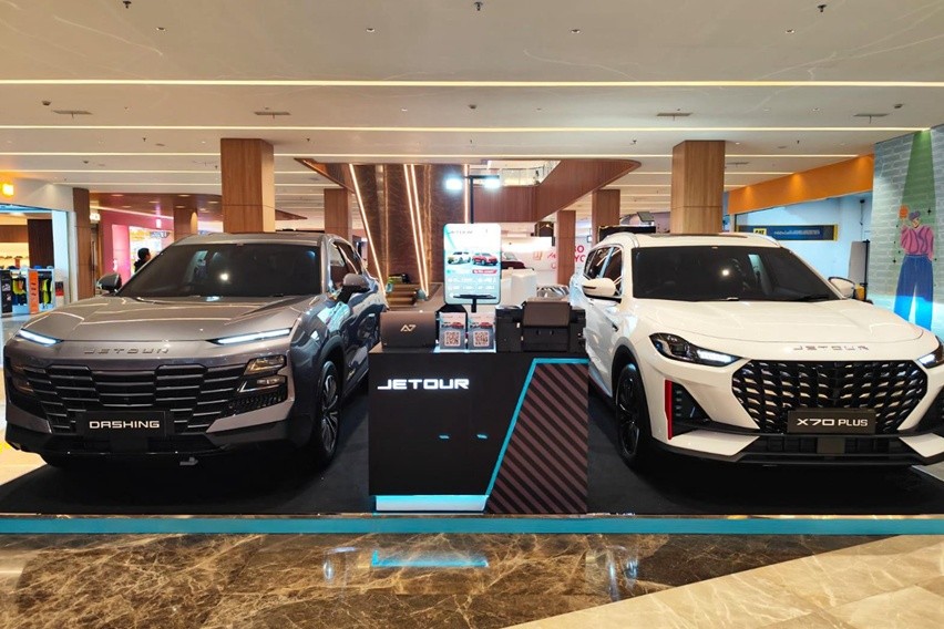 Harga Jetour Dashing dan X70 Plus Makin Murah Lagi di GIIAS 2025