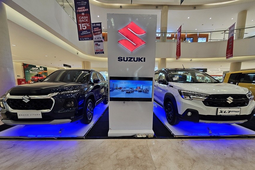 Grand Vitara dan XL7 Hybrid Ramaikan OTO Mall Exhibition X Suzuki di Cibinong City Mall Grand Vitara dan XL7 Hybrid Ramaikan OTO Mall Exhibition X Suzuki di Cibinong City Mall