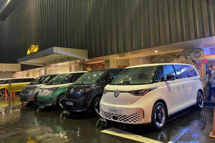 Handover VW ID. BUZZ