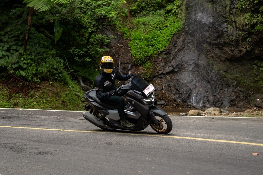 Ban Zeneos Ionity buat Nmax touring