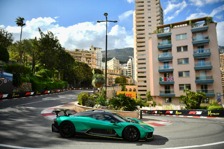 Aston Martin Valhalla