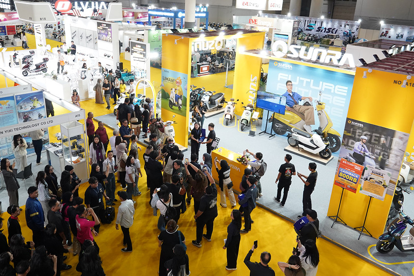 Asiabike 2025 crowd view