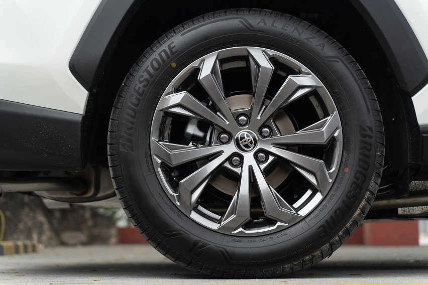 Toyota RAV4 PH