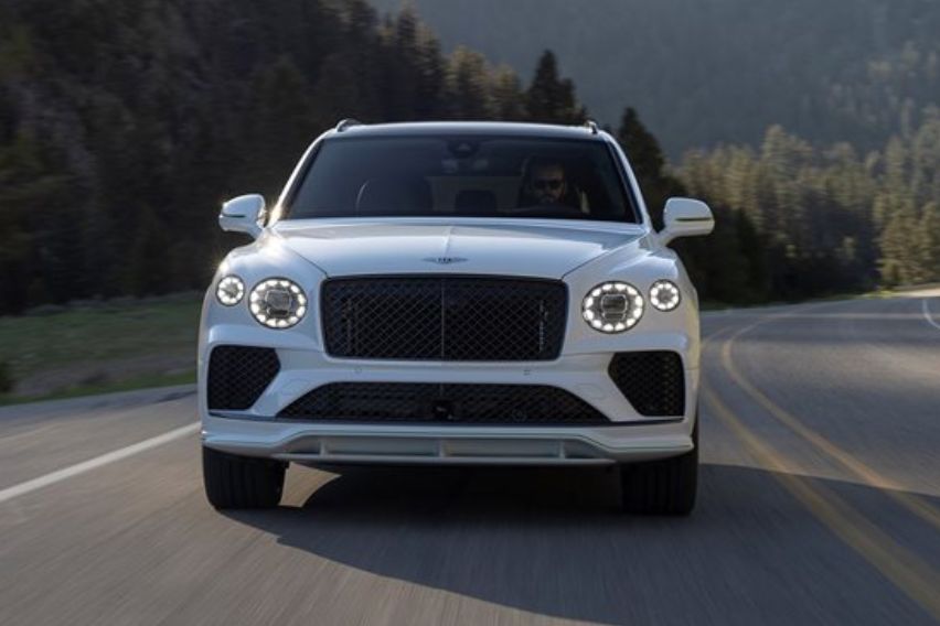 2025 Bentley Bentayga Speed revealed with a new V8 engine