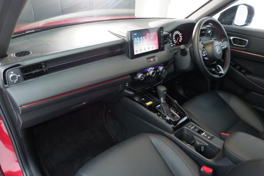 Interior honda hr-v hybrid