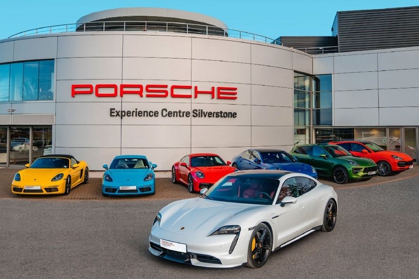 Porsche Experience Center Silverstone