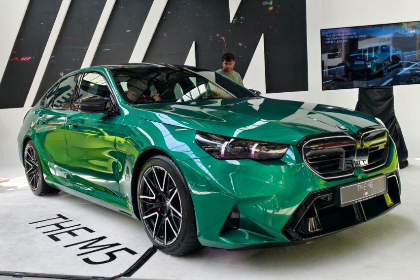 New BMW M5